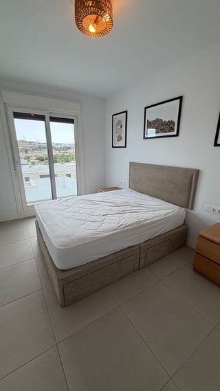 Piso en alquiler en Zona Norte en Estepona