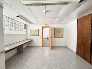 Local comercial en venta en Ermitagaña - Mendebaldea en Pamplona