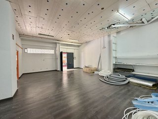 Local comercial en venta en Ermitagaña - Mendebaldea en Pamplona