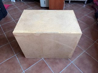 Cajón de CrossFit de Madera