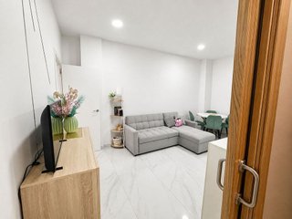Local comercial en venta en Carolinas Bajas en Alicante