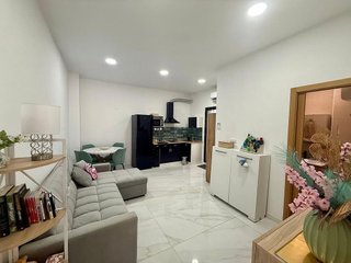 Local comercial en venta en Carolinas Bajas en Alicante