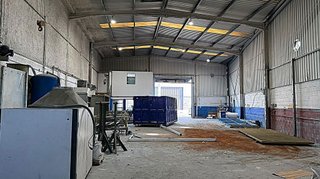 Nave industrial en venta en Camarma de Esteruelas
