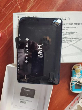 Tablet i-INN PRO-7.0 7 Touchscreen 4GB