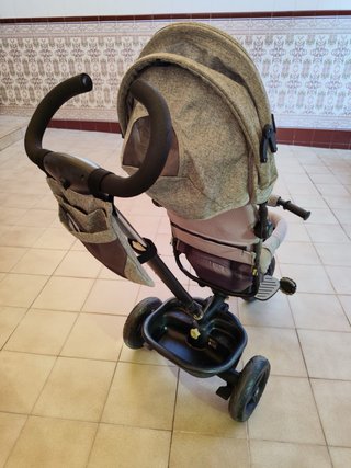 Triciclo Evolutivo Kinderkraft Gris