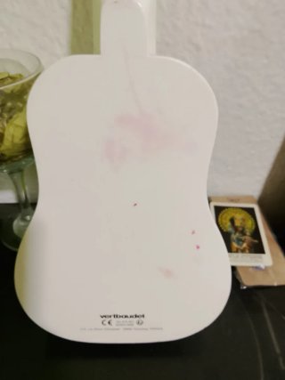 Guitarra infantil de madera