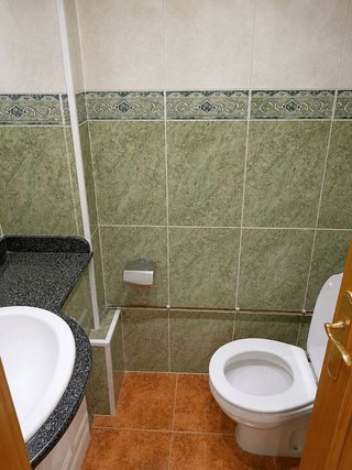 Local comercial en venta en Gavarra en Cornellà de Llobregat