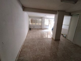 Local comercial en venta en Parque Mediterráneo - Santa Paula en Málaga