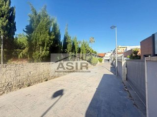 Terreno en venta en L'Alquenència en Alzira