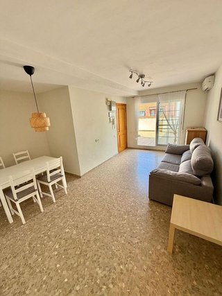 Ático en alquiler en Benicalap en Valencia