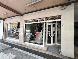 Local comercial en alquiler en Puerta Blanca en Málaga