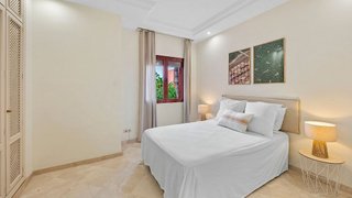 Piso en alquiler en Romana Playa en Marbella