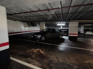 Garaje en venta en Barrio de Abando en Bilbao