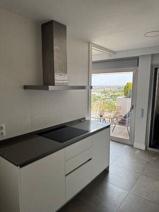Piso en alquiler en Valdebebas - Valdefuentes en Madrid