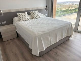 Piso en alquiler en Valdebebas - Valdefuentes en Madrid