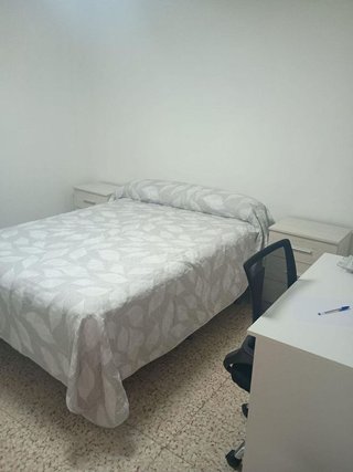 Piso en alquiler en Poligono Sur - La Oliva - Letanías en Sevilla