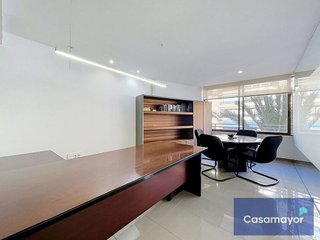 Oficina en venta en Mercado en Alicante