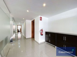 Oficina en venta en Mercado en Alicante