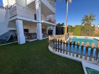 Chalet en alquiler en Hipódromo - Cerrado del Águila en Mijas