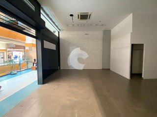 Local comercial en alquiler en Centro en Ourense