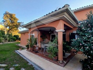 Chalet en venta en Ctra de Sevilla - Ronda sur en Badajoz