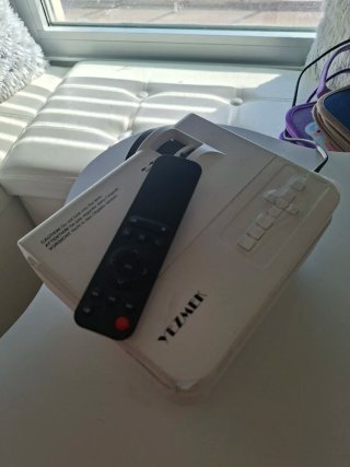 Proyector YEZMEK Blanco