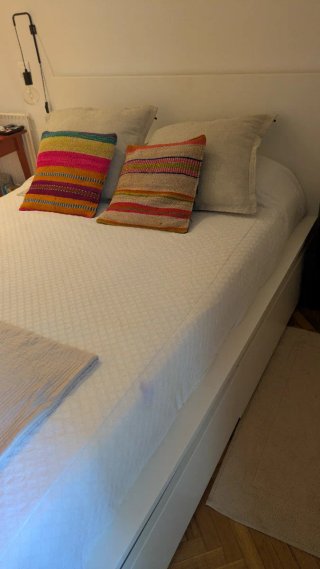 Cama Malm Ikea 140x200 con cajones