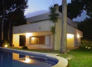Chalet en alquiler en Montmar en Castelldefels