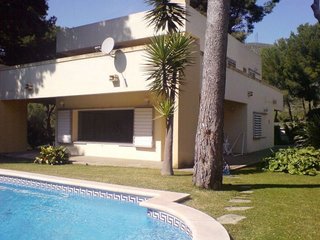 Chalet en alquiler en Montmar en Castelldefels