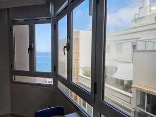 Piso en alquiler en Santa Catalina - Canteras en Palmas de Gran Canaria(Las)