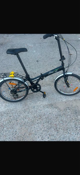 Bicicleta plegable negra