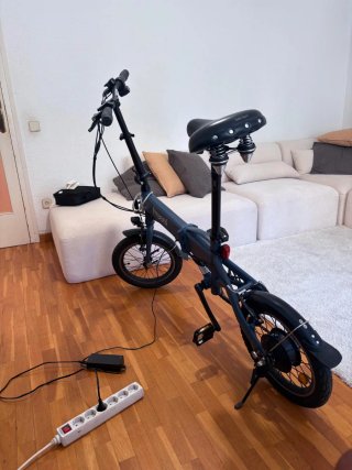 Bicicleta eléctrica plegable
