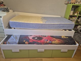 Cama nido juvenil blanca y verde con cajones