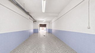 Local comercial en venta en Paus - Poligono San Blas en Alicante