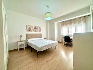 Piso en alquiler en Barrio Alto - San Félix - Oliveros - Altamira en Almería