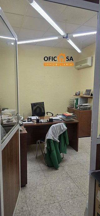 Local comercial en venta en Bailén