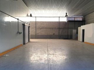 Nave industrial en alquiler en Alcolea en Córdoba