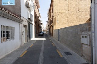 Terreno en venta en Barrio de Zaidín en Granada