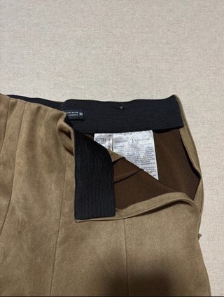 Pantalón Zara efecto ante marrón