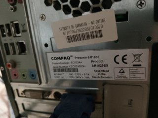 Torre Compaq Presario SR1000