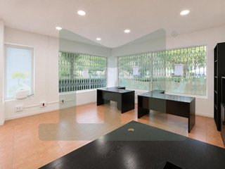 Local comercial en alquiler en Aluche en Madrid