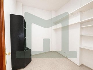 Local comercial en alquiler en Aluche en Madrid