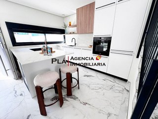 Chalet en venta en El Montgó en Dénia