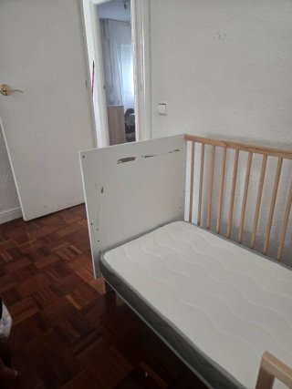 Cuna de madera Umami