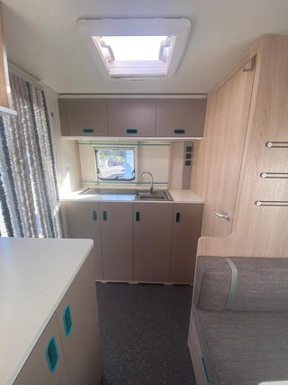 Caravana Adria Aviva 442 PH