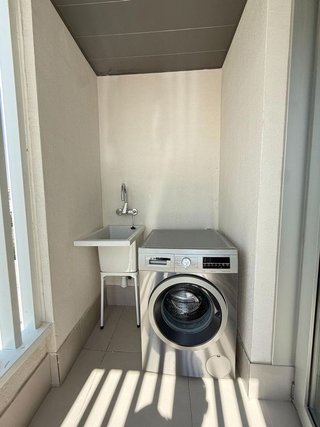 Piso en alquiler en Valdebebas - Valdefuentes en Madrid