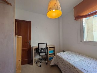 Piso en alquiler en Los Ángeles - Cruz de Caravaca en Almería