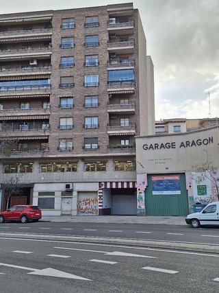 Local comercial en alquiler en Paseo Independencia en Zaragoza