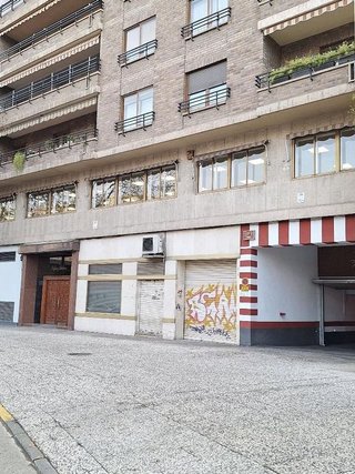 Local comercial en alquiler en Paseo Independencia en Zaragoza