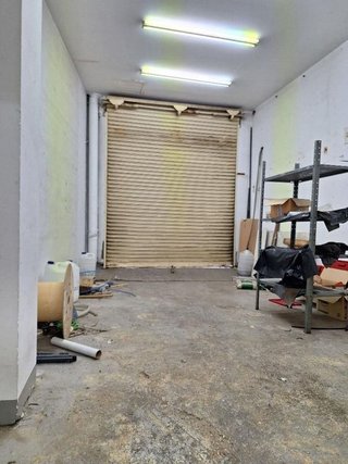 Local comercial en alquiler en Paseo Independencia en Zaragoza